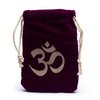 Fluwelen tasje met Ohm symbool 19 x 13 cm