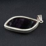 Fluoriet in zilver - Just Flow - webwinkel met violet glas, edelsteenremedies, edelstenen, sieraden, pendels, orakelkaarten, wierook, smudgekruiden en spirituele artikelen in Vlissingen (Zeeland)