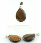 Tijgeroog aan cliphanger - Just Flow - webwinkel met violet glas, edelsteenremedies, edelstenen, sieraden, pendels, orakelkaarten, wierook, smudgekruiden en spirituele artikelen in Vlissingen (Zeeland)