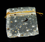 Organza zakje met maan en sterren, wit/goud, 7x9 cm