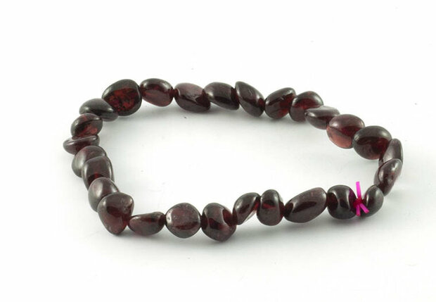 Granaat armband, 6-8 mm nuggets - Just Flow - webwinkel met violet glas, edelsteenremedies, edelstenen, sieraden, pendels, orak